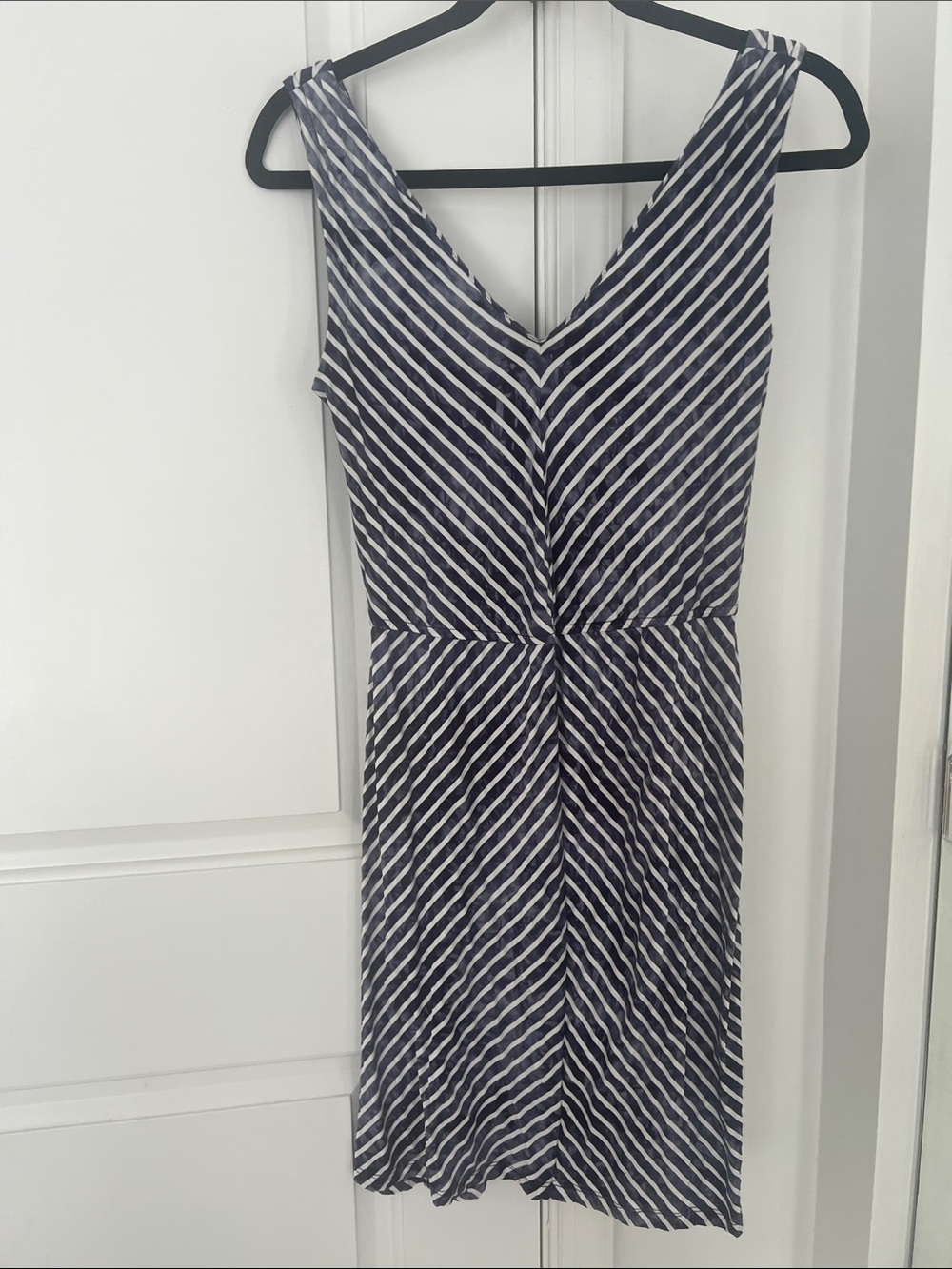 Super cute optical illusion Sleeveless Navy and White Striped V-Neck Dress